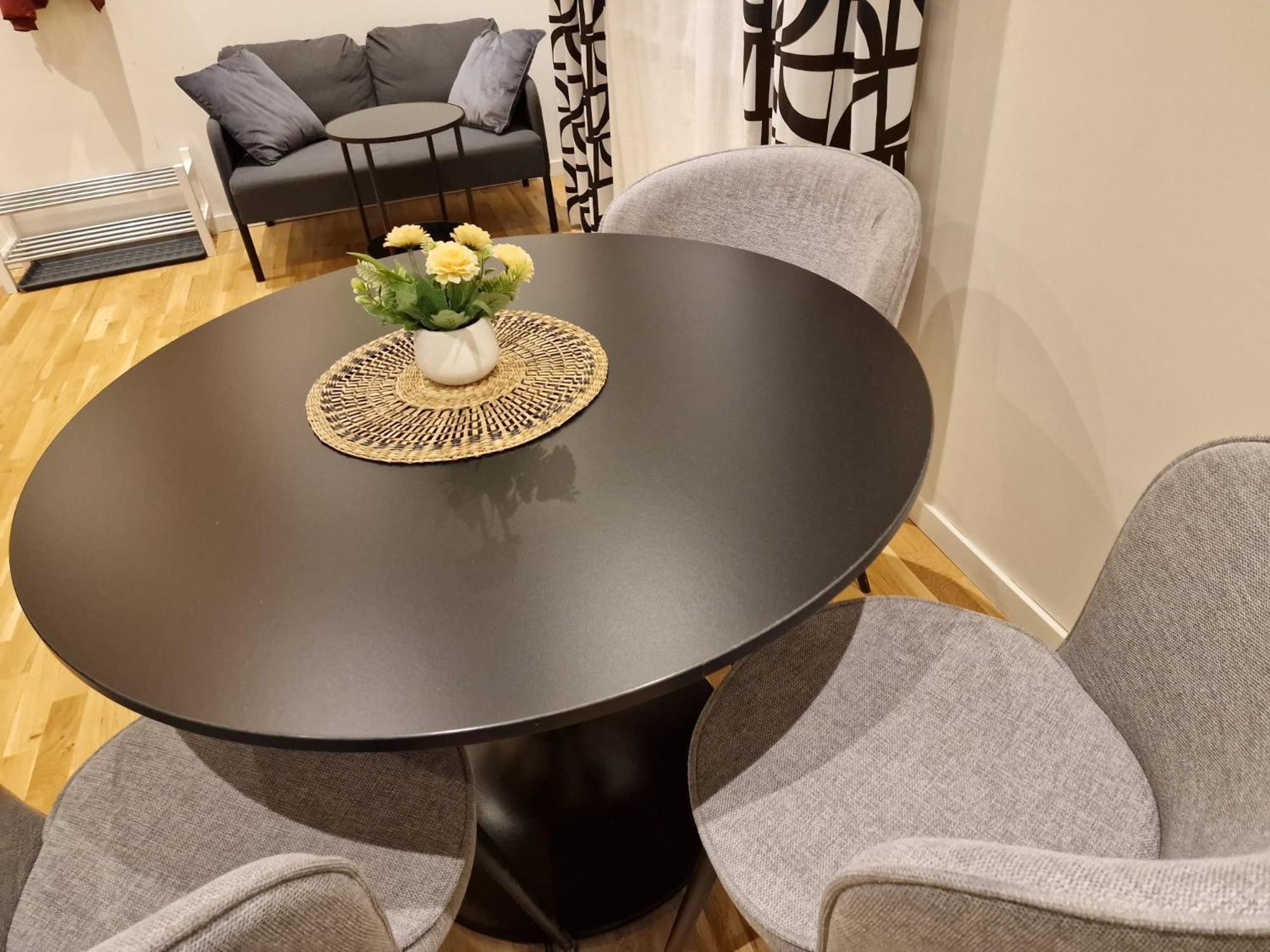 Noah Longstay Apartment Västerås Kültér fotó