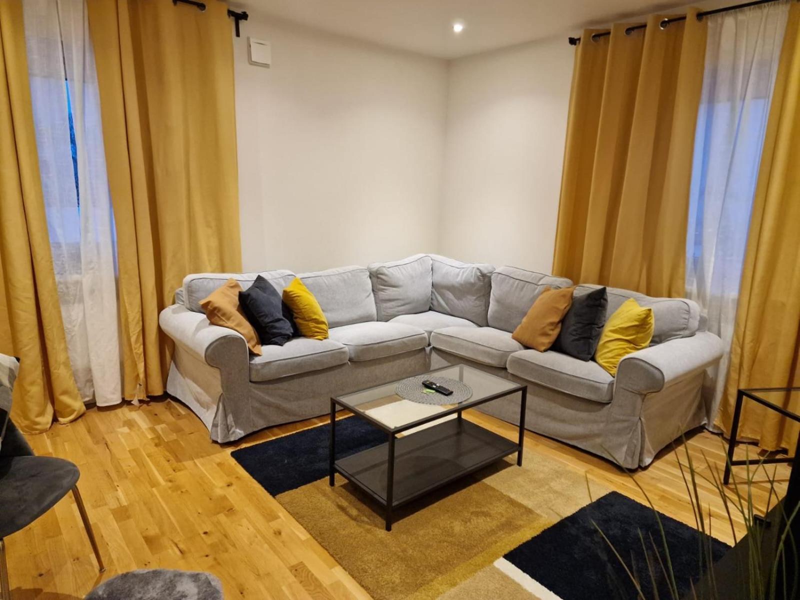 Noah Longstay Apartment Västerås Kültér fotó