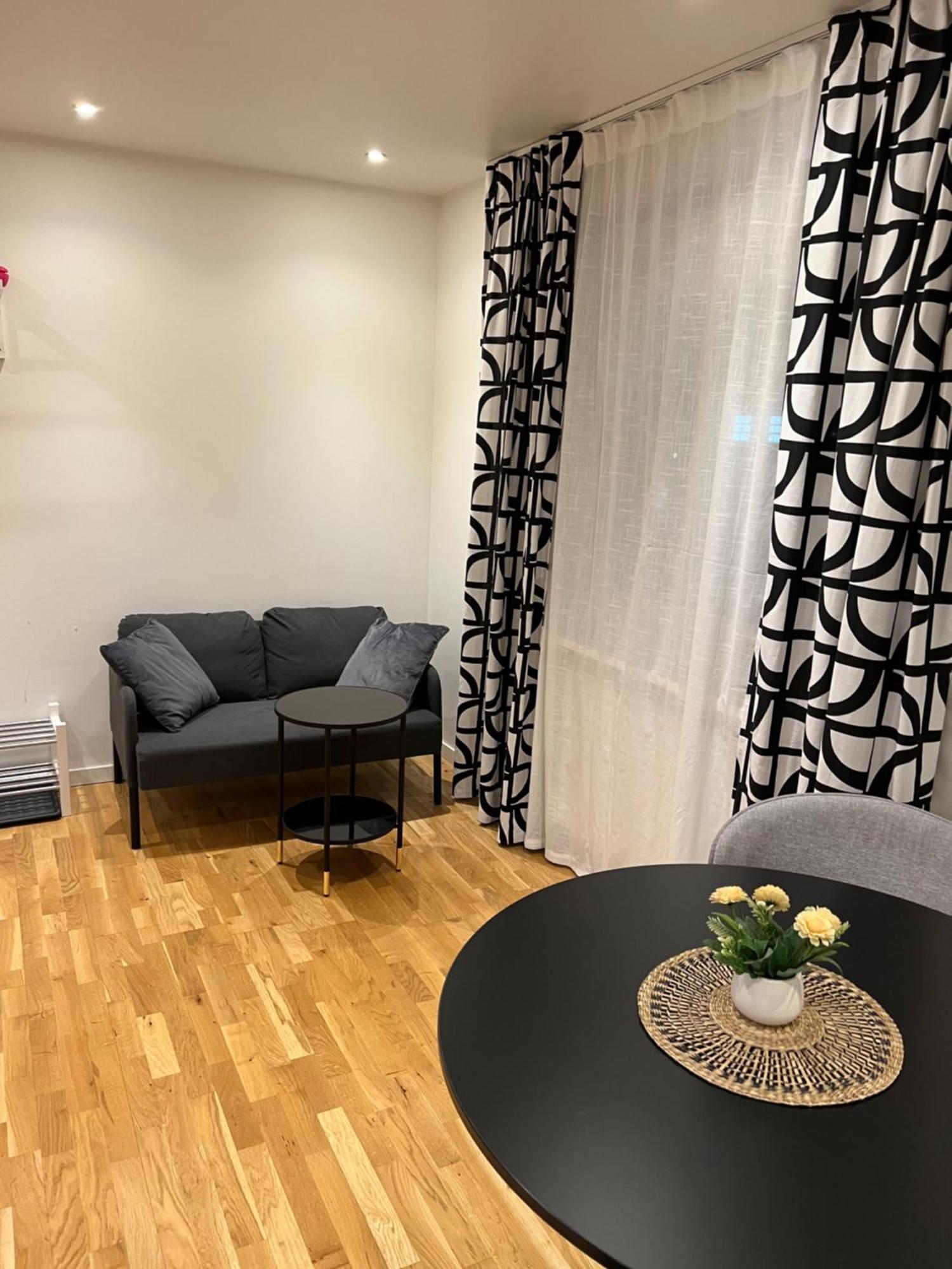 Noah Longstay Apartment Västerås Kültér fotó