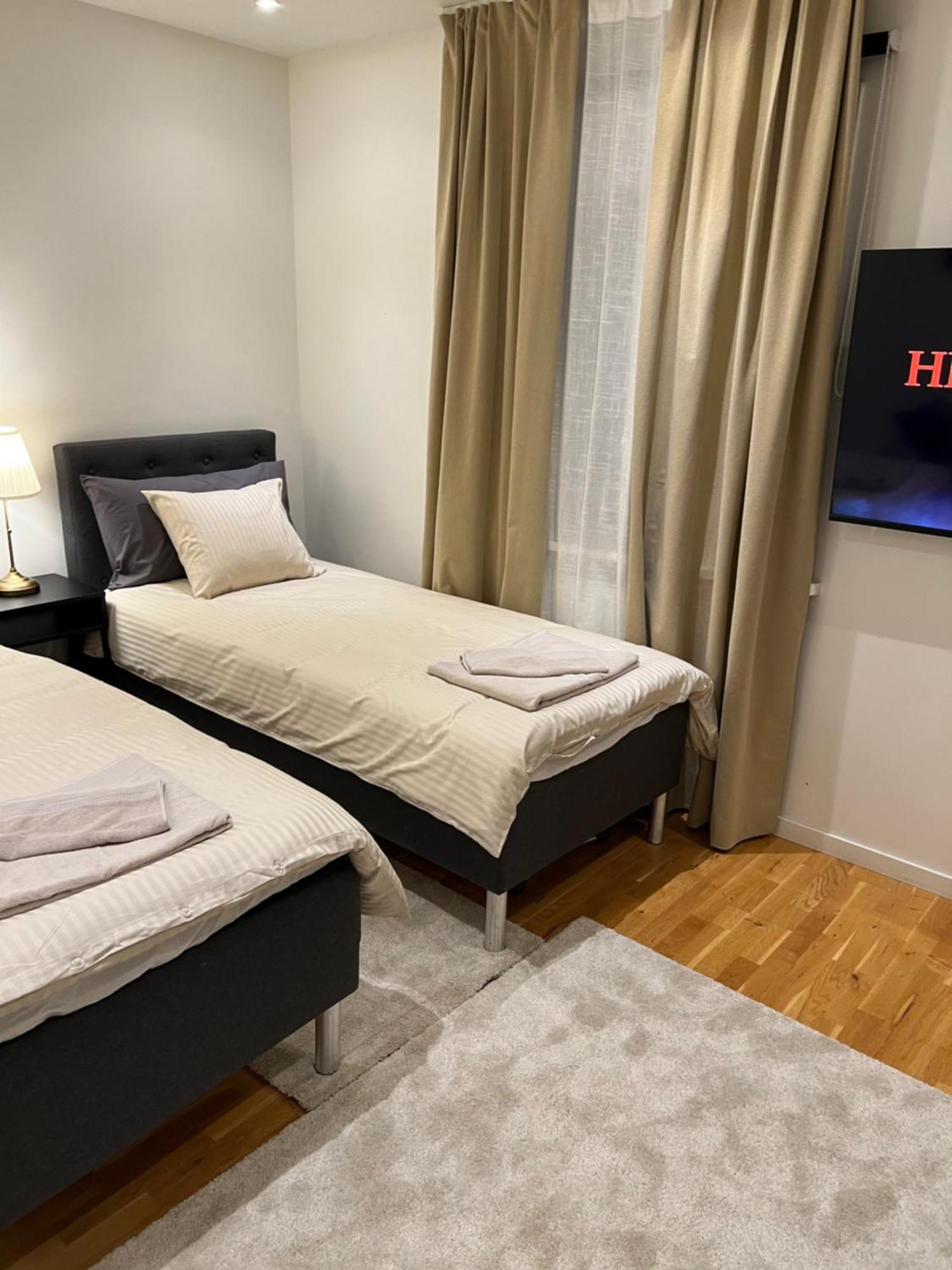 Noah Longstay Apartment Västerås Kültér fotó